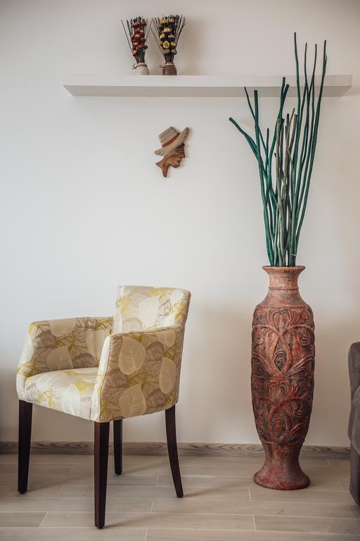 Apartments Harmonia Тиват Экстерьер фото