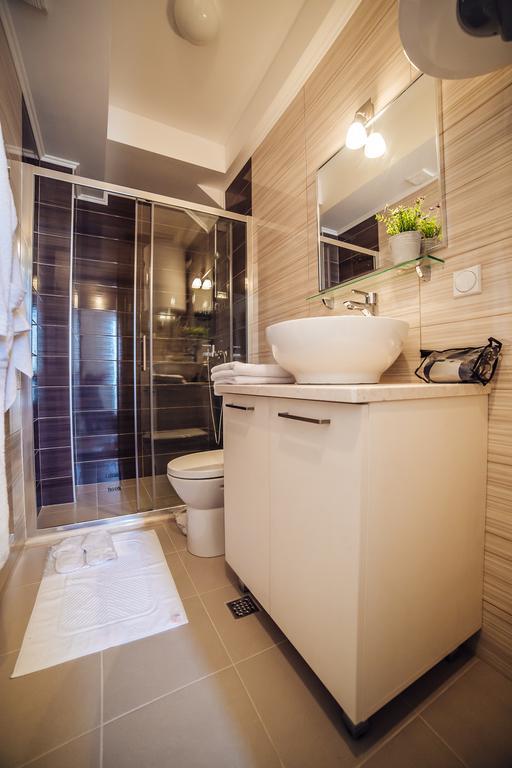 Apartments Harmonia Тиват Экстерьер фото