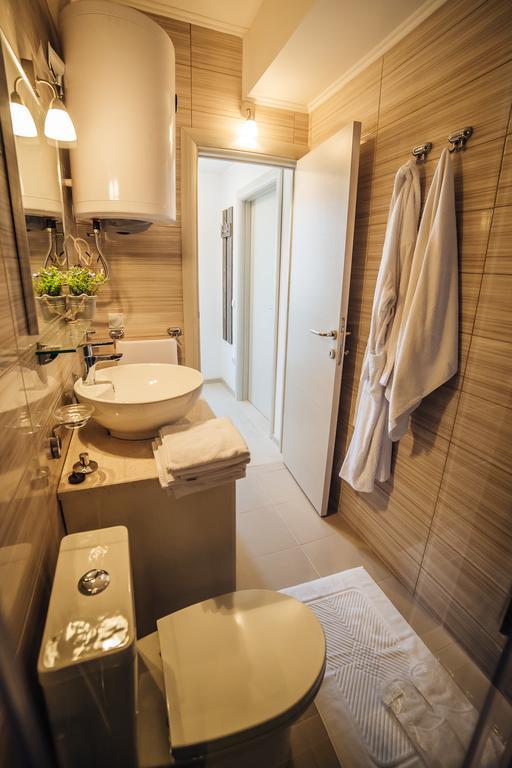 Apartments Harmonia Тиват Экстерьер фото