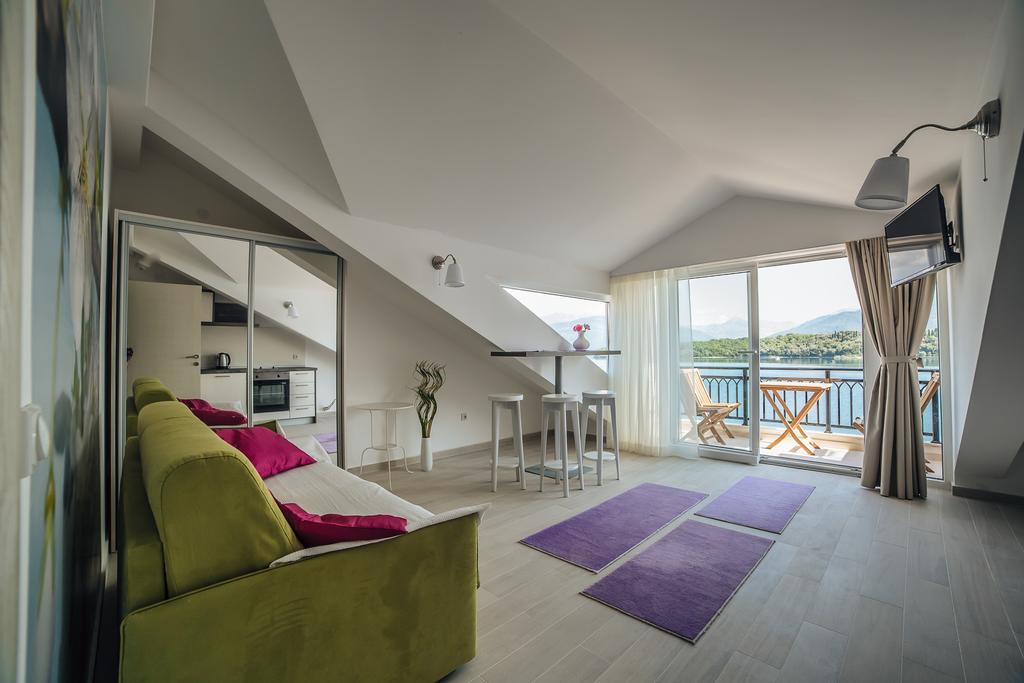 Apartments Harmonia Тиват Экстерьер фото